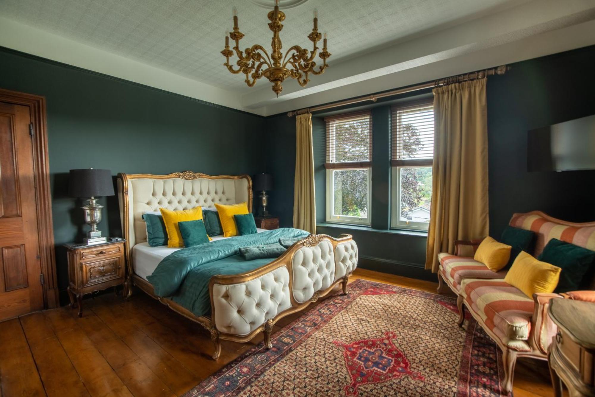 House Of Brohedyn Apartamento Newcastle Emlyn Exterior foto
